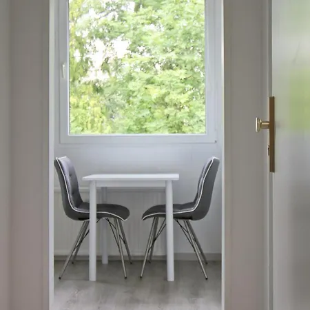 Apartmondo Monteurapartments * أوبيرهاوزين