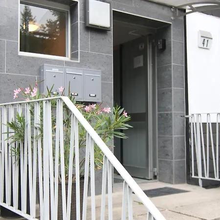 Apartmondo Monteurapartments Apartamento Oberhausen (North Rhine-Westphalia)